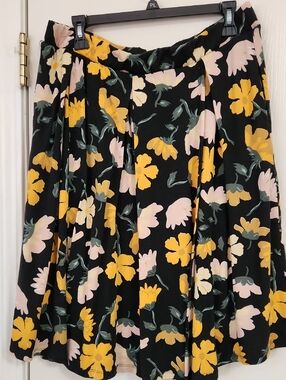 LuLaRoe Black Skater Skirt with Yellow and Pale Pink Florals